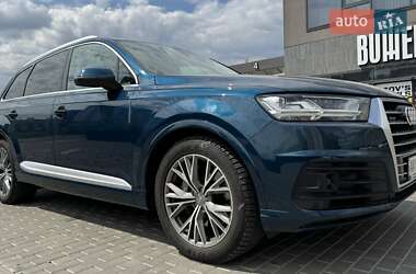 Audi Q7  2017