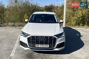Audi Q7  2021