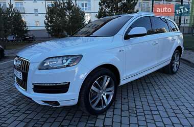 Audi Q7  2015