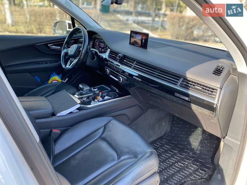 Внедорожник / Кроссовер Audi Q7 2018 в Кропивницком
