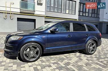 Audi Q7  2013