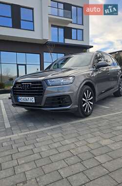 Audi Q7  2018