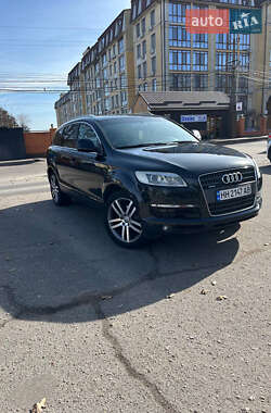 Audi Q7  2006