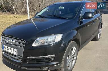 Audi Q7  2008