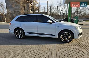 Audi Q7  2018