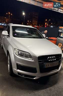 Audi Q7  2008