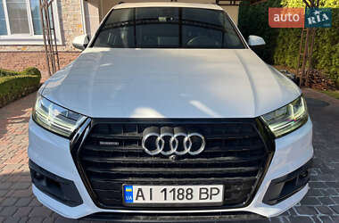 Audi Q7  2019