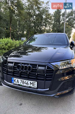 Audi Q7  2019