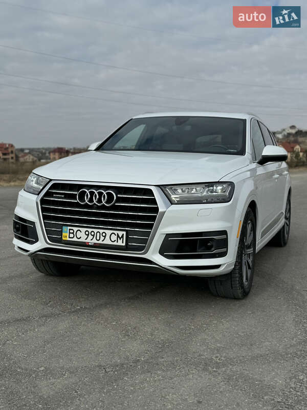 Внедорожник / Кроссовер Audi Q7 2019 в Трускавце