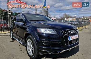 Audi Q7  2012