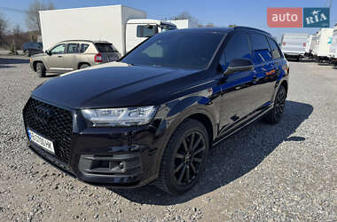 Audi Q7  2018