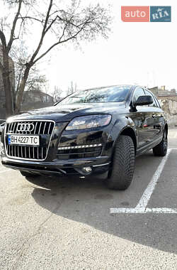 Audi Q7  2015
