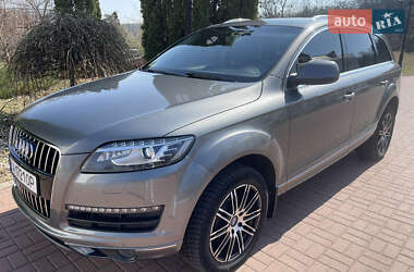 Audi Q7  2015