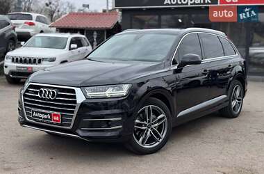 Audi Q7  2017