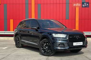 Audi Q7  2017