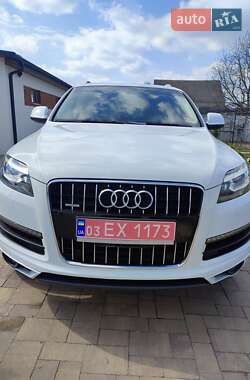 Audi Q7  2013