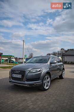 Audi Q7  2014