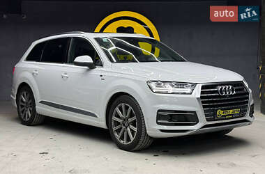 Audi Q7 2018