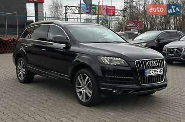 Audi Q7  2015