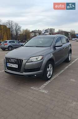 Audi Q7  2012