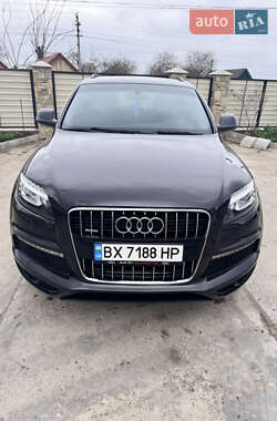 Audi Q7  2013