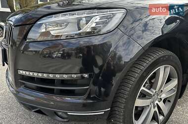 Audi Q7  2013