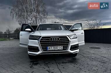 Audi Q7 2016