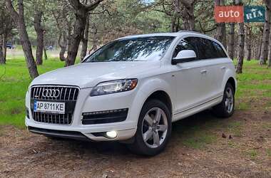 Audi Q7  2013