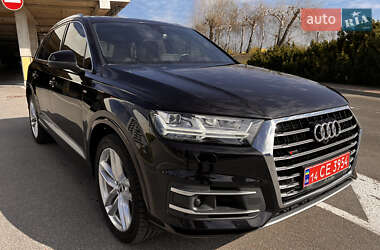 Audi Q7 2018