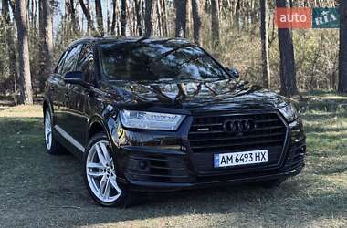 Audi Q7  2017