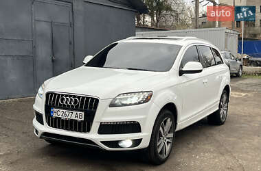 Audi Q7  2011