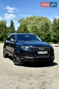 Audi Q7  2012