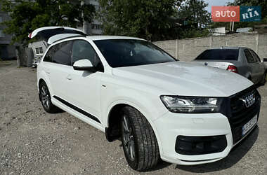 Audi Q7  2019
