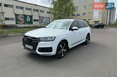Audi Q7  2016