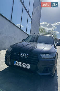 Audi Q7 2017