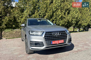Audi Q7  2015