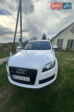 Audi Q7  2011