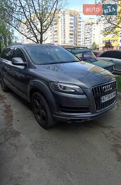 Audi Q7  2013