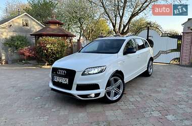 Audi Q7  2012