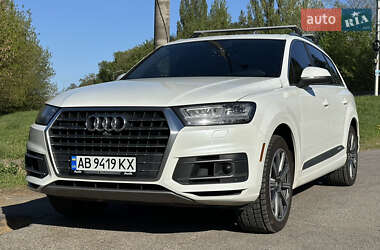 Audi Q7  2016