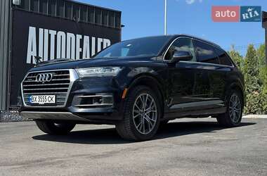 Audi Q7  2017