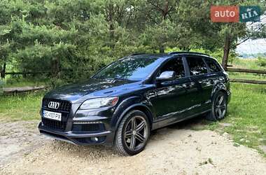 Audi Q7  2012