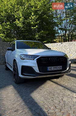 Audi Q7  2020