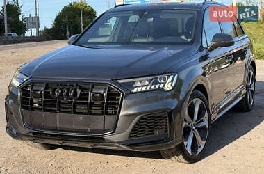 Audi Q7  2020
