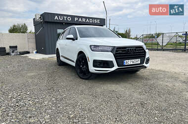 Audi Q7  2017