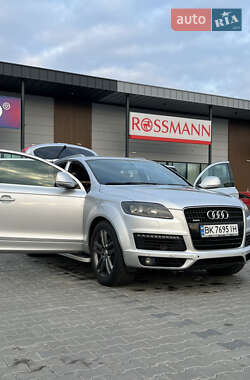 Audi Q7  2007