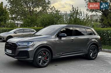 Audi Q7  2019