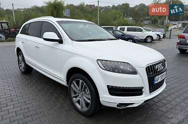 Audi Q7  2013