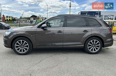 Audi Q7  2017