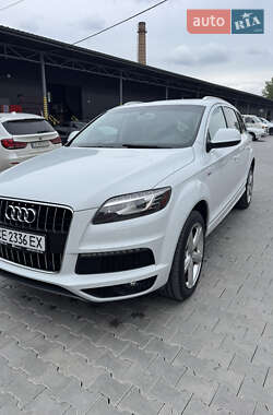 Audi Q7  2013